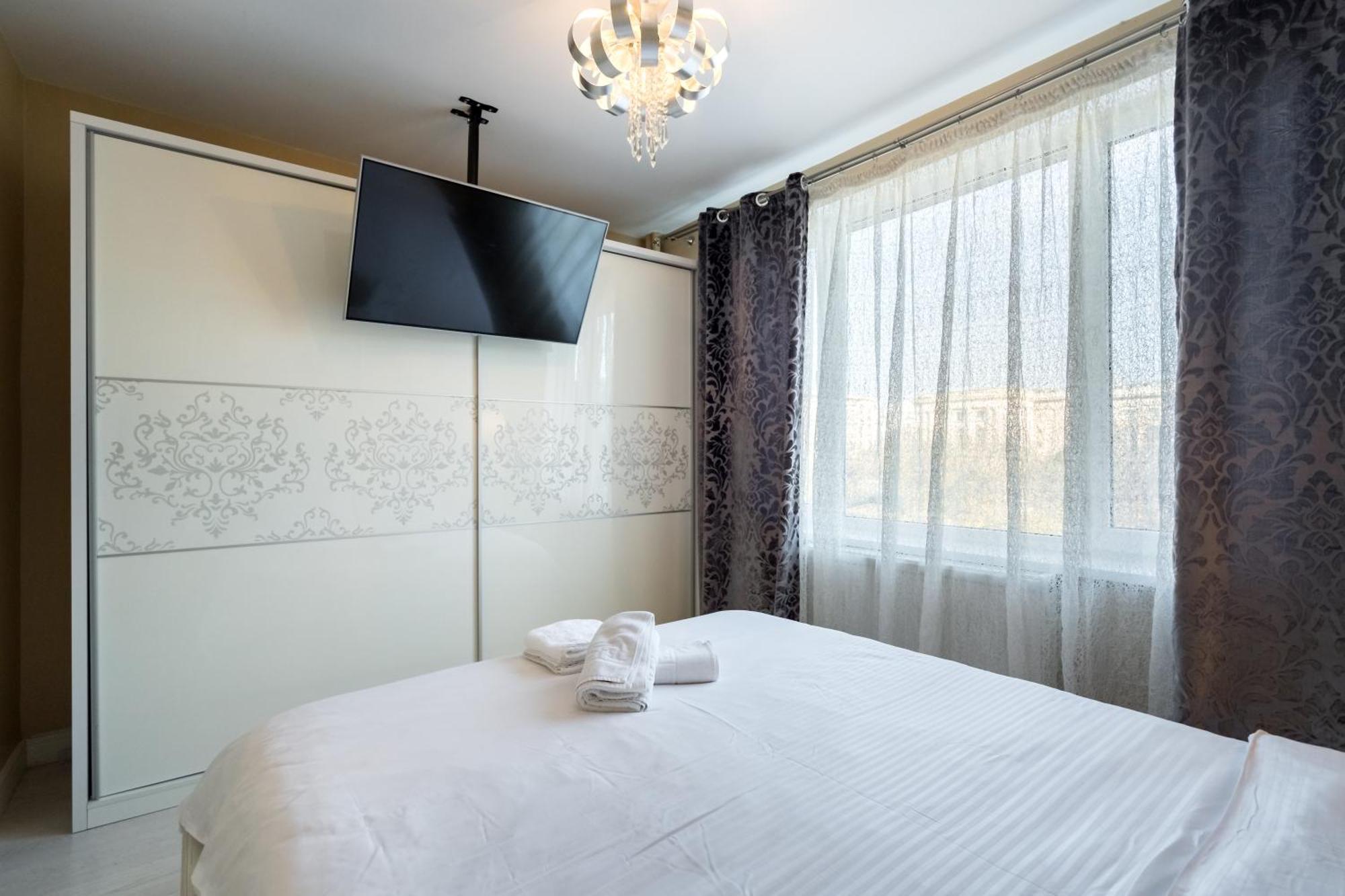 Top Location With Iconic View - Sala Palatului Bucureşti Ngoại thất bức ảnh