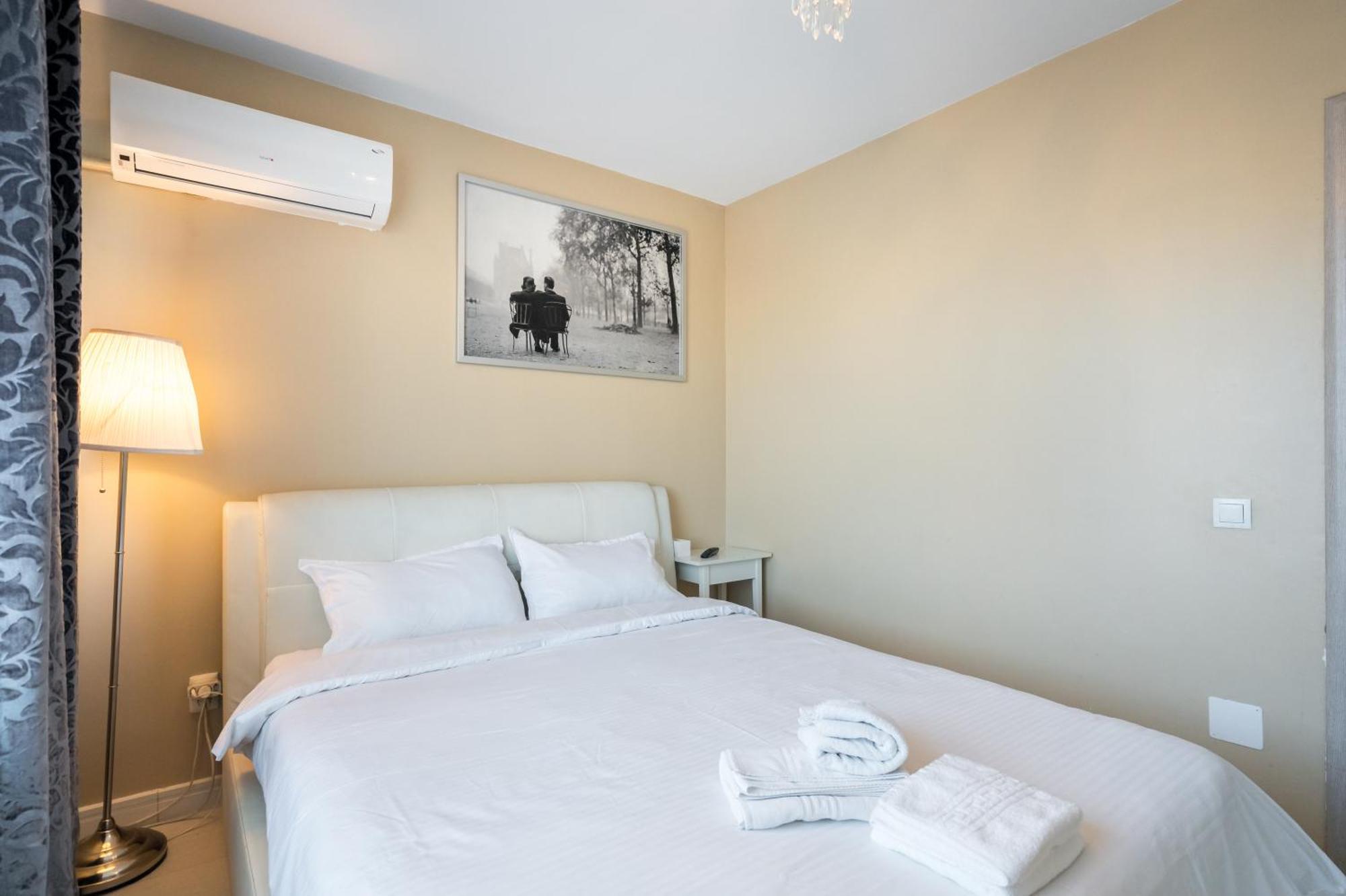 Top Location With Iconic View - Sala Palatului Bucureşti Ngoại thất bức ảnh