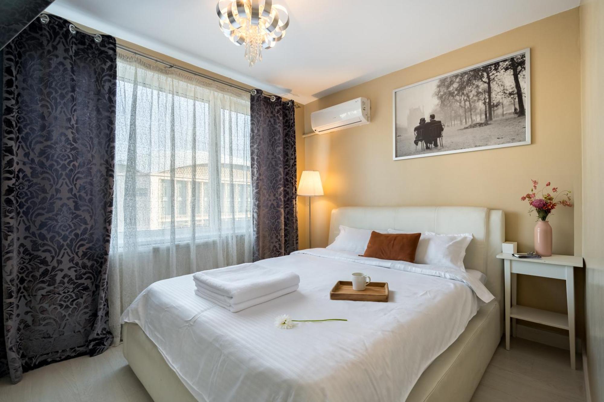 Top Location With Iconic View - Sala Palatului Bucureşti Ngoại thất bức ảnh