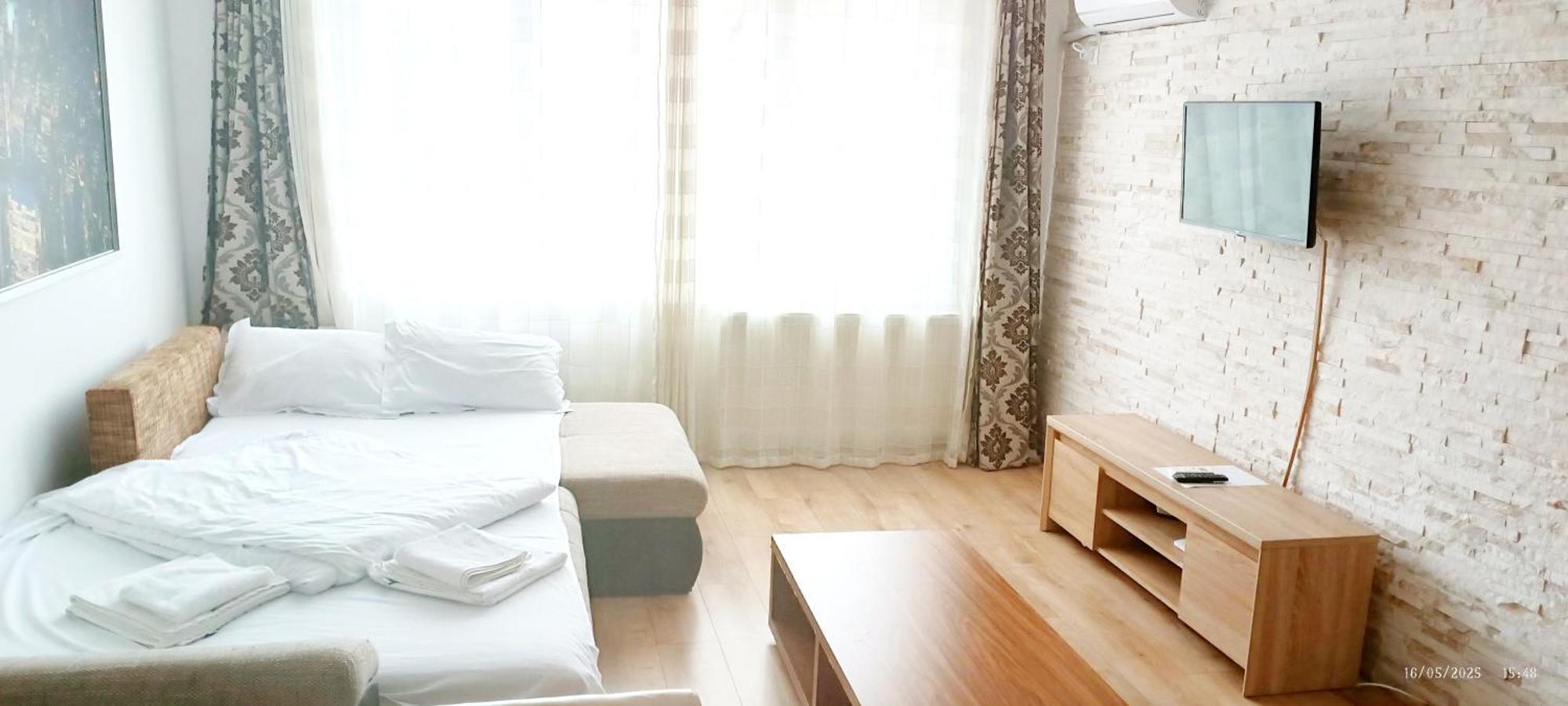Top Location With Iconic View - Sala Palatului Bucureşti Ngoại thất bức ảnh